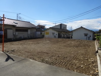 笛吹市春日居町小松土地
